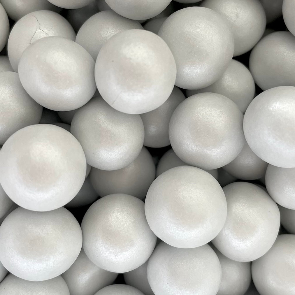 Shimmer White Jumbo Chocoballs