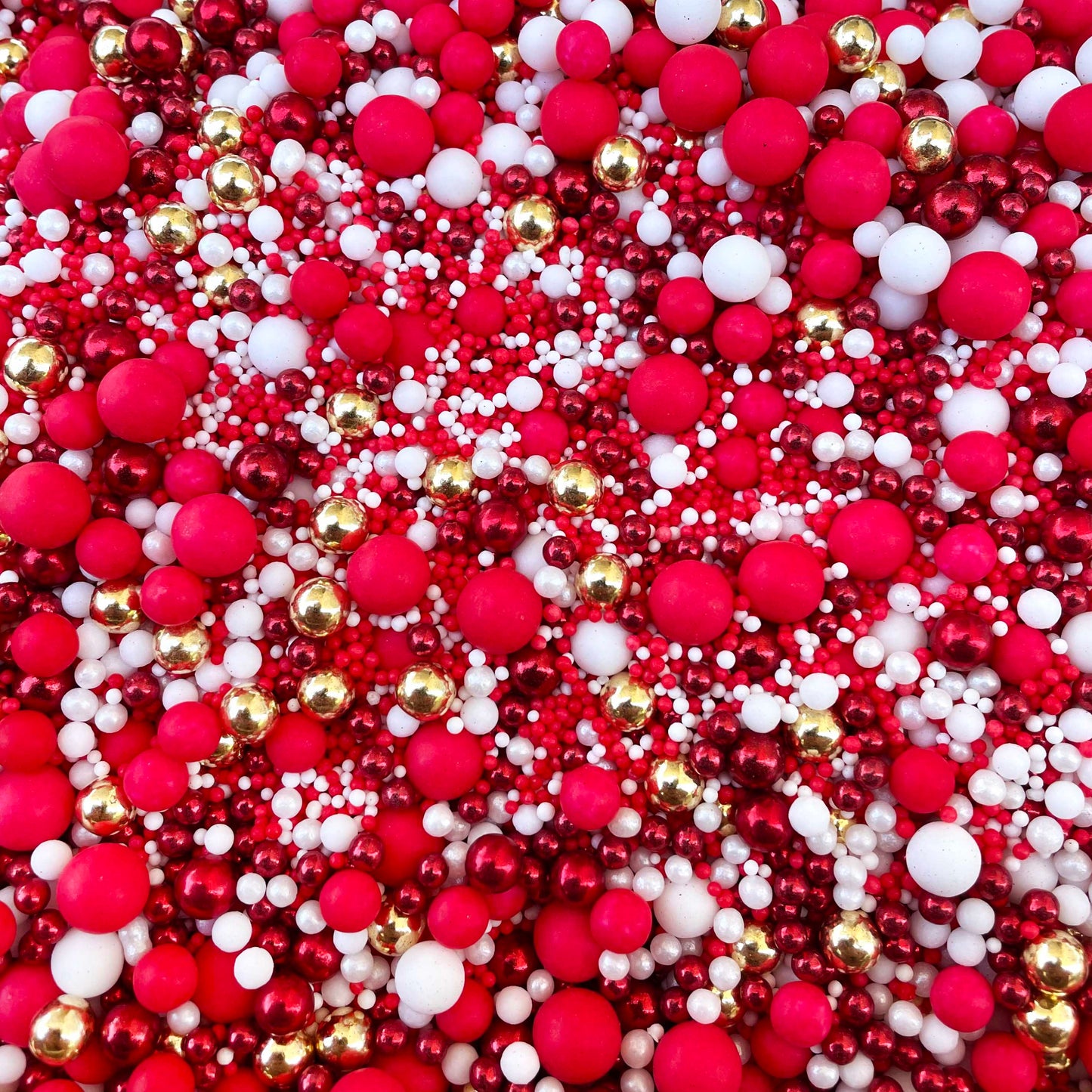Elegant Red and Gold Cake Sprinkles